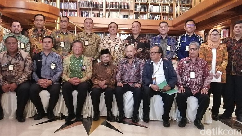 Sambut Indonesia Emas 2045, BJ Habibie Minta SDM Ditingkatkan Sambut Indonesia Emas 2045, BJ Habibie Minta SDM Ditingkatkan