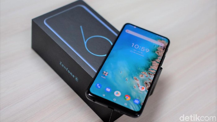 Asus Zenfone 6 (Adi Fida Rahman/detikINET) Asus Zenfone 6 (Adi Fida Rahman/detikINET)