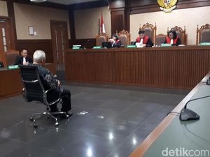 Penyuap Eks Anggota DPR Fayakhun Didakwa Beri Suap Rp 12 M di Proyek Bakamla Penyuap Eks Anggota DPR Fayakhun Didakwa Beri Suap Rp 12 M di Proyek Bakamla