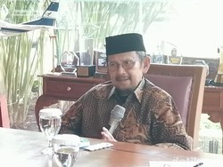 Gubernur Anies Bicara Kondisi Terkini Kesehatan BJ Habibie