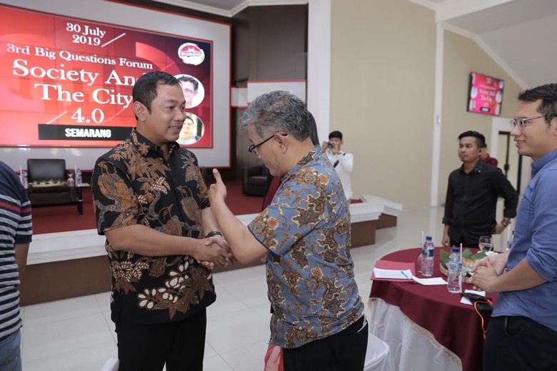 Wali Kota Semarang Ajak Anak Muda Siap Hadapi Revolusi Industri 4.0 Wali Kota Semarang Ajak Anak Muda Siap Hadapi Revolusi Industri 4.0