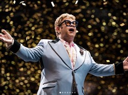 Elton John Buta Parsial Usai Alami Infeksi Serius di Mata