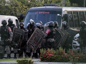 Video: Polisi Brasil Berantas Geng Kriminal Jelang KTT Iklim, 64 Orang Tewas Video: Polisi Brasil Berantas Geng Kriminal Jelang KTT Iklim, 64 Orang Tewas