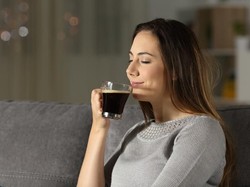 Apa Benar Kopi Decaf 100% Bebas Kafein dan Kurang Enak? Ini Faktanya