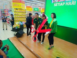 Promo Harga Teman Balik Lagi, Giant Tebar 800 Produk Murah