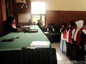 Soal Vonis 3 Emak PEPES, Hakim: Negara Tak Balas Dendam Soal Vonis 3 Emak PEPES, Hakim: Negara Tak Balas Dendam