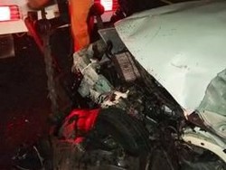 Kecelakaan Mobil dan Truk di Tol Kuningan, Satu Orang Luka Berat