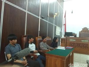 Praperadilan Ditolak, Pengamen Cipulir Adukan Hakim ke MA Praperadilan Ditolak, Pengamen Cipulir Adukan Hakim ke MA