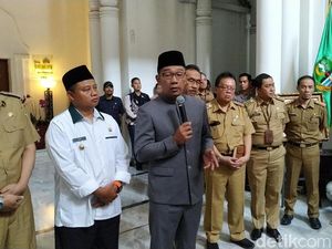 Soal Bantuan Hukum Bagi Sekda Jabar, Ridwan Kamil Ikuti Aturan Soal Bantuan Hukum Bagi Sekda Jabar, Ridwan Kamil Ikuti Aturan