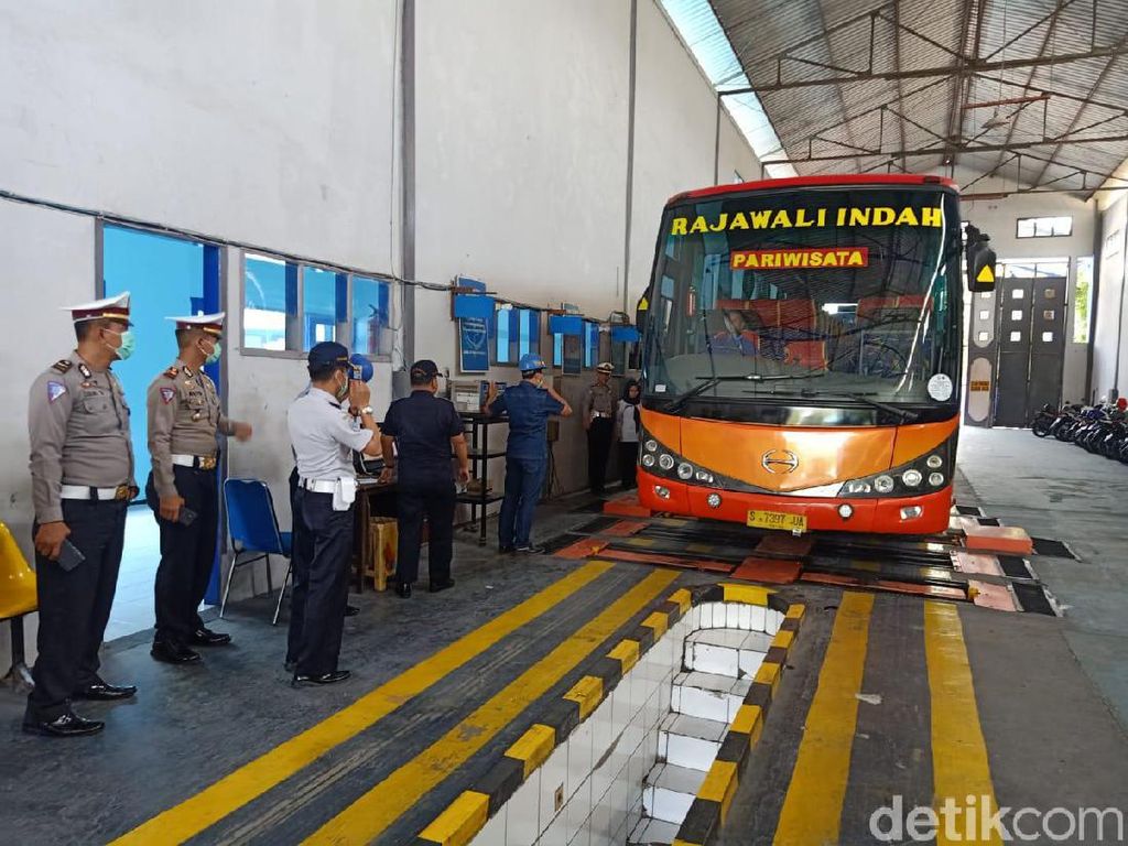 29 Bus Jalani Ramp Check Sebelum Angkut Calon Jemaah Haji Bojonegoro