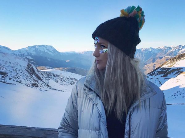 Potret Wanita Berpenghasilan Rp 850 Miliar per Tahun dari Jualan Glitter Dada