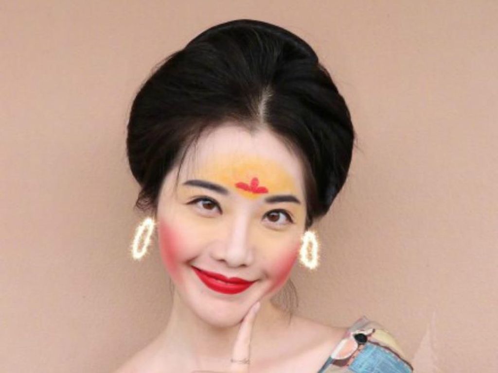 Viral Makeup ala Mulan, Wanita Ramai-ramai Pakai Bedak dari Tepung Beras