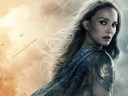 Selain Captain America, Jane Foster Dipercaya Bawa Mjolnir