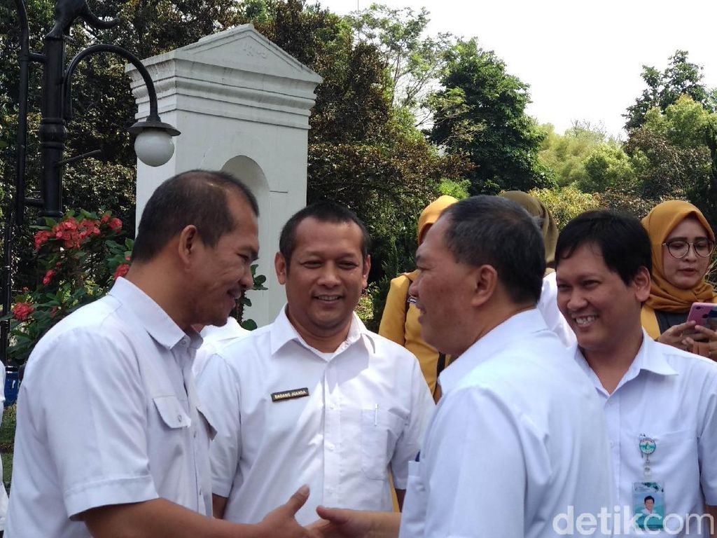 Tersangka Korupsi, Pjs Dirut PD Pasar Bandung: Ikuti Proses Hukum Tersangka Korupsi, Pjs Dirut PD Pasar Bandung: Ikuti Proses Hukum