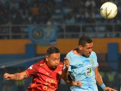 Simpang Siur Mendadak Laga Tunda Badak Lampung Vs Persela