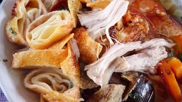 Sarapan Timlo Plus Nasi Hangat Bikin Pagi Jadi Semangat