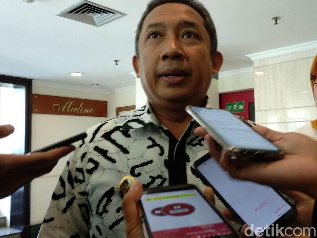 Jelang Pelantikan Presiden, Warga Bandung Diimbau Doa Bersama Usai Jumatan Jelang Pelantikan Presiden, Warga Bandung Diimbau Doa Bersama Usai Jumatan