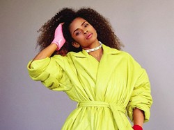 Petinju Muslim dengan Rambut Afro Ini Mendobrak Citra Iklan Shampo
