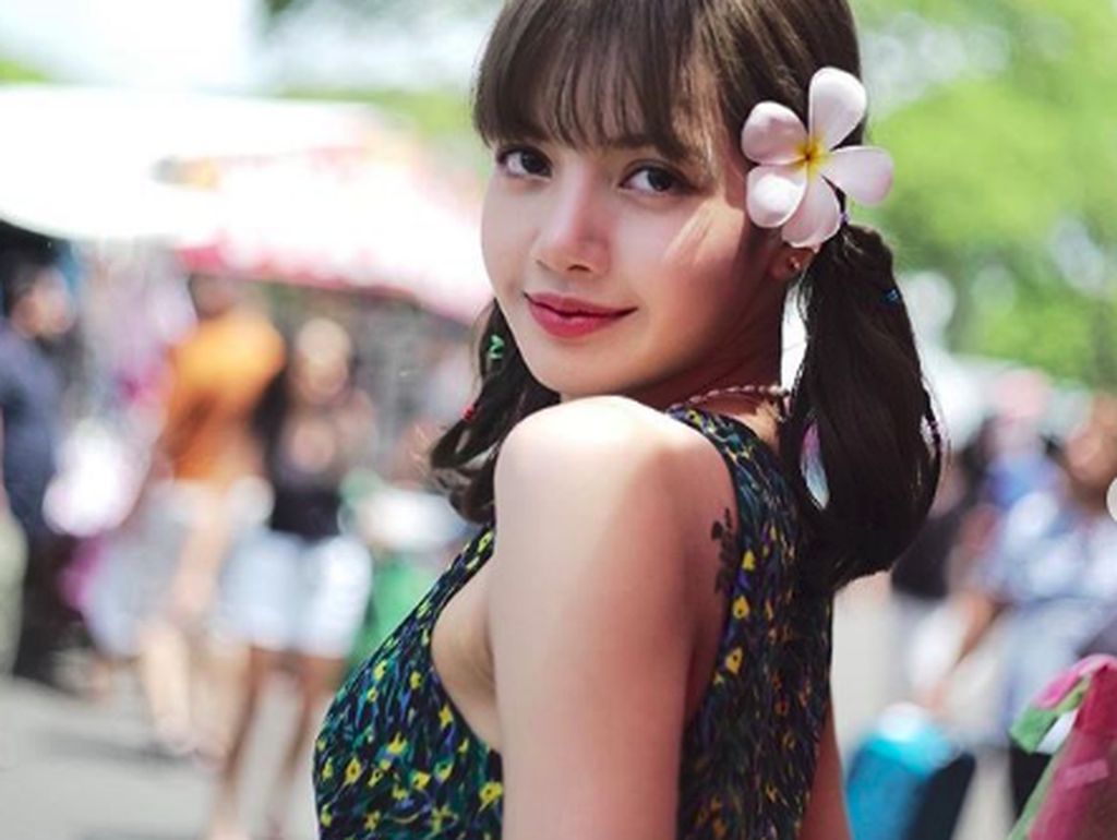 Mantap! Lisa BLACKPINK Dinobatkan Jadi Perempuan Tercantik Se-Asia Mantap! Lisa BLACKPINK Dinobatkan Jadi Perempuan Tercantik Se-Asia