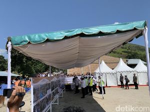 Jokowi Lebarkan Alur Toba-Samosir Biar Kapal Bisa Keliling Pulau