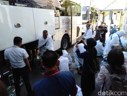 Ratusan HT Disita dari Calhaj Asal Sidoarjo