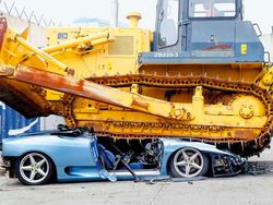 Isu Hot 2019: Ferrari Digilas Buldozer, Razia Pajak Mobil Mewah