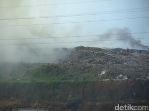 Kebakaran TPA Putri Cempo Solo Memasuki Hari Ketiga
