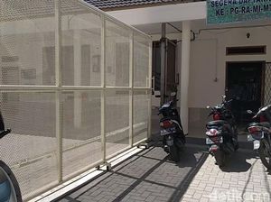 Siswi TK Tewas Terjepit Pintu Gerbang Otomatis