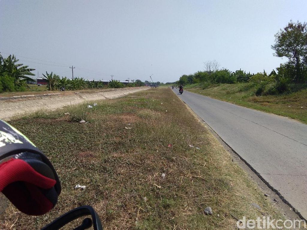 Keanehan yang Dialami Warga di Lokasi Penampakan Pocong Kedungwaru Keanehan yang Dialami Warga di Lokasi Penampakan Pocong Kedungwaru