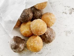 Duh, Netizen Berdebat Soal Nama Lubang Donat yang Benar! Duh, Netizen Berdebat Soal Nama Lubang Donat yang Benar!