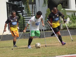 Amputasi Tak Hentikan Mereka Bermain Bola