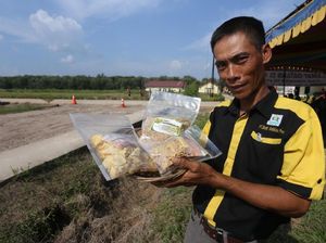 Cerita Mantan Petani Pembakar Lahan Beralih Jadi Pembuat Kompos