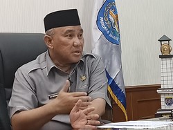 Walkot Depok Angkat Bicara soal Ribuan Paket Bansos-300 Kg Telur Busuk