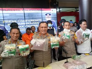 Polisi Sita 13 Kg Sabu dan 20 Ribu Ekstasi dari Bandar Asal Palembang