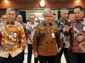 Pemberian Perlindungan Tenaga Kerja Bulog