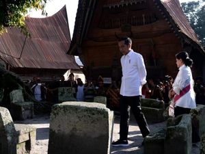 Jokowi Janji Promosi Besar-besaran Danau Toba Mulai 2020