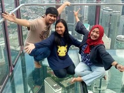 Uji Nyali di KL Tower, Menara Tertinggi di Malaysia