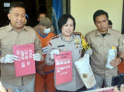 IRT Ini Lanjutkan Jejak Almarhum Suami Edarkan Narkoba di Cianjur