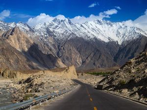 Foto: Perbatasan Negara Tertinggi di Dunia