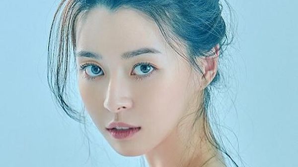 Gaya Kwon Nara, Aktris dan Penyanyi yang Diisukan Jadi Pacar Lee Jong Suk