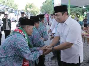 Wali Kota Semarang Lepas 125 Calon Jamaah Haji ke Tanah Suci