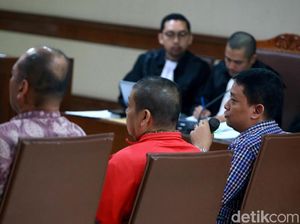 Tiga Tersangka Kasus Suap Hibah KONI Jalani Sidang Lanjutan Tiga Tersangka Kasus Suap Hibah KONI Jalani Sidang Lanjutan