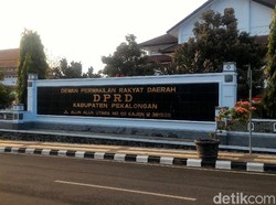 Rp 300 Juta untuk Pelantikan Anggota DPRD Kabupaten Pekalongan