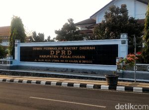 Rp 300 Juta untuk Pelantikan Anggota DPRD Kabupaten Pekalongan Rp 300 Juta untuk Pelantikan Anggota DPRD Kabupaten Pekalongan