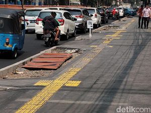 PKB Khawatir 134 Km Trotoar yang Direvitalisasi Anies Dikuasai PKL