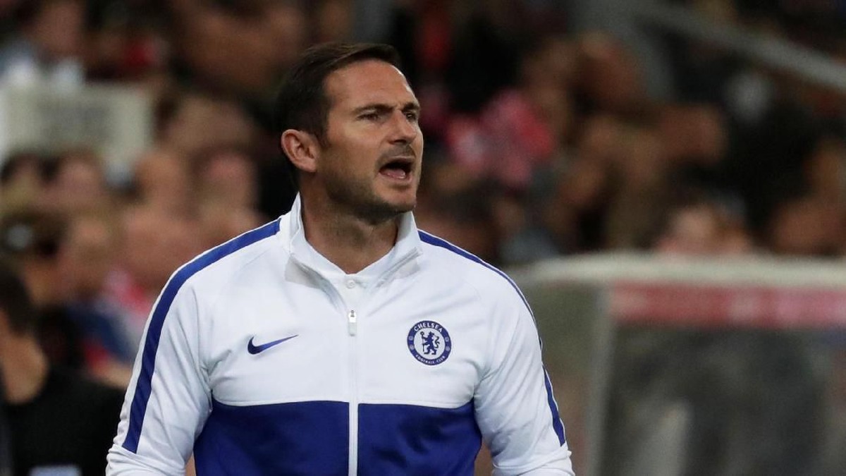 Frank Lampard bertekad memberi bukti kepada mereka yang meragukan kemampuannya menangani Chelsea (Foto: Leonhard Foeger/REUTERS)