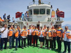 Tiga Unit Kapal Rede Fasilitasi Kegiatan Warga Sulut