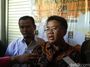 Ini Respons Presiden PKS Saat Diajak Prabowo Gabung Koalisi Jokowi Ini Respons Presiden PKS Saat Diajak Prabowo Gabung Koalisi Jokowi