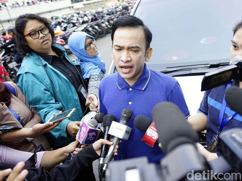 Masa Lalu Anak Angkat Disebar, Ruben Onsu Kecewa Berat Masa Lalu Anak Angkat Disebar, Ruben Onsu Kecewa Berat