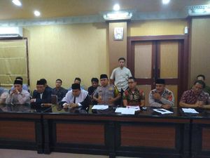 Polisi Minta FUI Sabar soal Proses Hukum Wanita Pembawa Anjing ke Masjid